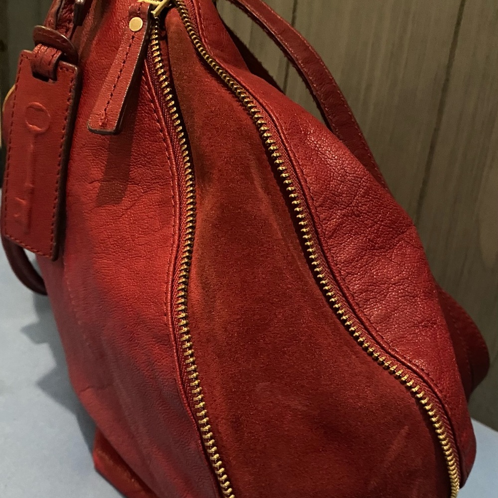 Fossil Red Crossbody Bag. - image 2